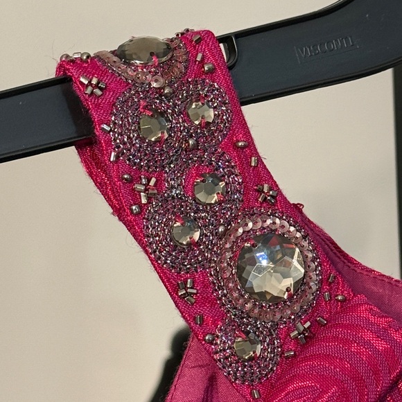 Pink Sleeveless Dress - Picture 3 of 8